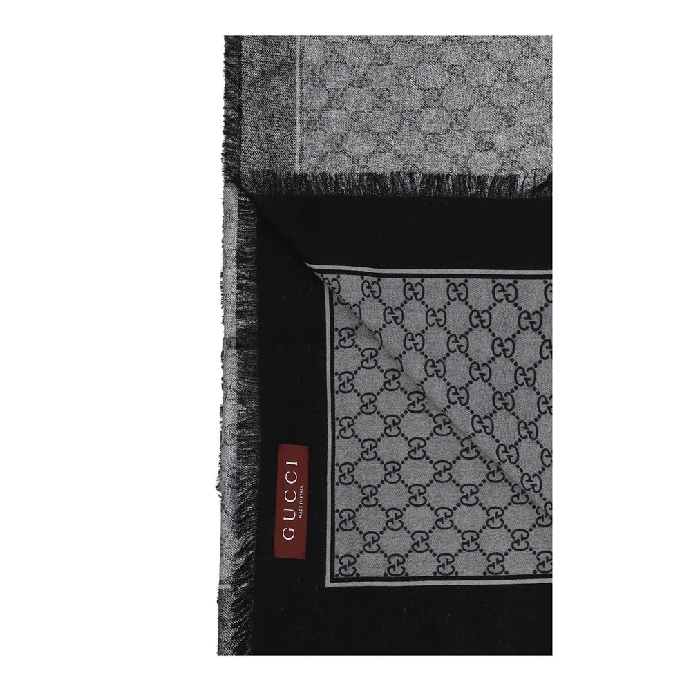 وشاح Gucci GG